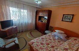 Apartament 3 camere, decomandat, Zona Centrul Multifunctional