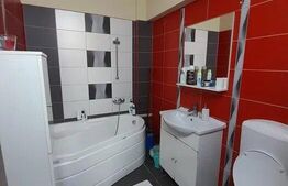 Apartament 3 camere decomandat, Zona Cornitoiu