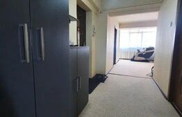 Apartament 3 camere decomandat, Zona Cornitoiu