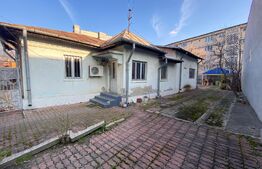 Casa pretabila activități comerciale, 110 mp,  teren 400 mp, zona străzii Dezrobirii
