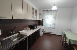Apartament 3 camere, decomandat, zona Sara