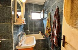 Apartament 2 camere, semidecomandat, 42 mp, Craiovița Nouă