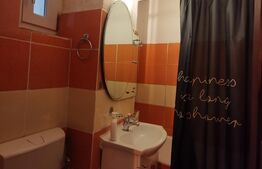 Apartament 2 camere decomandat, etaj intermediar, 1 Mai, zona Confectii