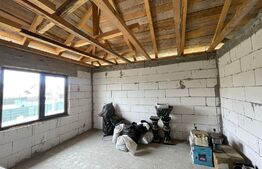 Casa la rosu P+1E,160 mp utili ,Bariera Valcii/Blv Carpenului