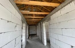 Casa la rosu P+1E,160 mp utili ,Bariera Valcii/Blv Carpenului