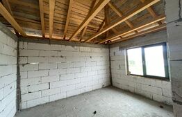 Casa la rosu P+1E,160 mp utili ,Bariera Valcii/Blv Carpenului