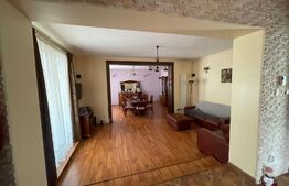 Casa 264 mp cu teren 800 mp , zona Rovine