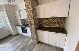 Apartament pretabil spatiu birouri