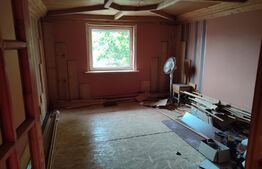 Casa 180 mp utili , 368 mp teren  zona Lăpuș