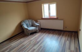 Casa 180 mp utili , 368 mp teren  zona Lăpuș