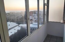 Apartament 4 camere renovat, 79 mpu, vedere panoramică, Ultracentral