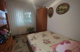 Apartament 3 camere, decomandat, centrala termica, zona Intim-Lapus