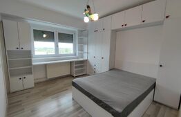 Apartament 3 camere cu terasa, zona Consul