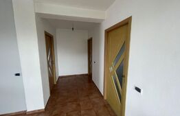 Casa de inchiriat, 300 mp, zona 1 mai, pretabila activitati comerciale