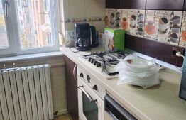 Apartament 3 camere decomandat, 1 Mai zona Sara