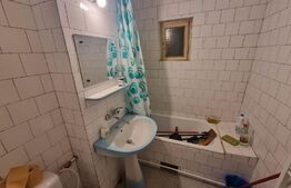 Apartament 2 camere decomandate, Rovine ( Zona parculet)