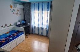 Apartament 3 camere semidecomandat, Craiovita Noua ( Statia de salvare)