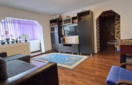 Apartament 3 camere semidecomandat, Craiovita Noua ( Statia de salvare)