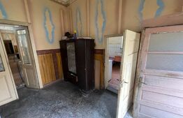 Oportunitate! Casa renovabila pe parter , 147 mp utili, 688 mp teren