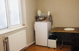 Apartament 3 camere, zona Centrala-Filiasi