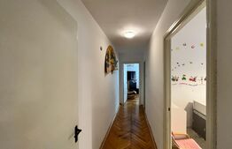 OCAZIE UNICĂ! Apartament 3 camere, 67 mp, et. 2, zona Piața Mare