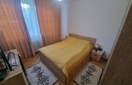 Apartament 3 camere semidecomandat, Central zona Nanterre