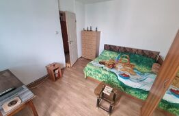 Apartament 3 camere decomandat, 1 Mai zona Targ