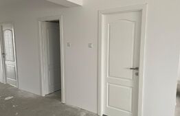 Casă pe parter la cheie, 81 mp utili, 467 mp teren, toate utilitățile, Cârcea Nouă