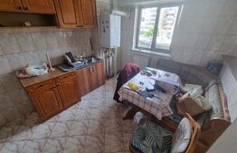 Apartament 3 camere decomandat 90mp, Central (Zona McDonald's)