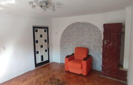 Casă individuală110 mp , teren 1653 mp, zona Bucovăț