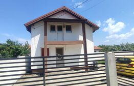 Casă de vânzare  144  mp  cu  teren 408 mp,zona Ford