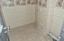 Apartament 4 camere decomandat 83.33 mp, Craiovita Noua( zona Scoala 34)