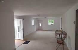 Casă 215 mp  ,teren 318 mp ,zona Selgros