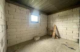 Casa P+E 140 mp utili, 300 mp teren, Isalnita