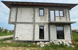 Casa P+E 140 mp utili, 300 mp teren, Isalnita