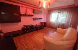 Apartament de 2 camere, decomandat, centrala termica, zona Materna