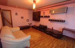 Apartament de 2 camere, decomandat, centrala termica, zona Materna