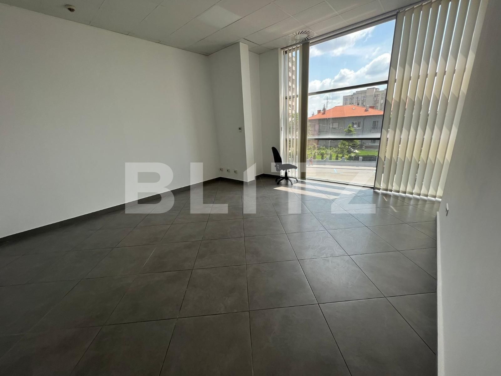 Spațiu birouri de închiriat Ultracentral - 117804SIB | BLITZ Craiova | Poza8