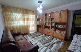 Apartament 3 camere, etajul 1 cu centrala termica, Zona Esplanada Craiovita