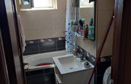 Apartament 2 camere, Craiovita Noua (zona Scoala 30)