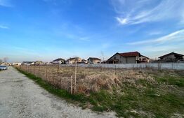 Parcele de teren intravilan de 450 mp, front 20 m, Braniște