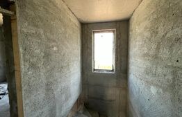 Casa P+E 186 mp utili, 3000 mp teren, Simnicul de Sus