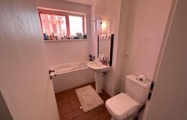 Apartament de 3 camere, etaj 1, centrala termica, Parcul Romanescu 