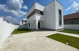 Ocazie limitata !Casa individuala semifinisata P+1, 130 mp si teren de 320 mp , Damila