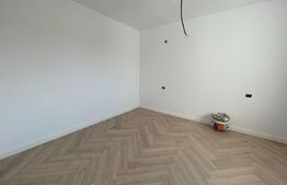 Ocazie limitata !Casa individuala semifinisata P+1, 130 mp si teren de 320 mp , Damila