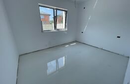 Ocazie limitata !Casa individuala semifinisata P+1, 130 mp si teren de 320 mp , Damila