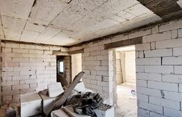 Casa P+2, 370 mp utili și 647 mp teren, vedere panoramica, toate utilitățile,Popoveni!