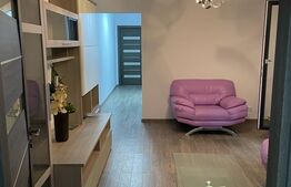 Apartament 3 camere semidecomandat, 67 mp, Calea Bucuresti, zona Piata Mare