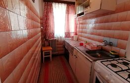 Apartament 3 camere semidecomandat, etajul 1 , zona Bigul Vechi