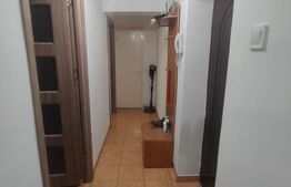 Apartament 3 camere, etajul 2, zona Gradinita ,,Elena Farago'' Valea rosie